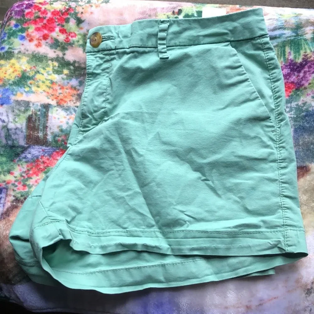 Old Navy sz 12 light green shorts 97% cotton 3% spandex/ 2 slide side pockets - Picture 11 of 12